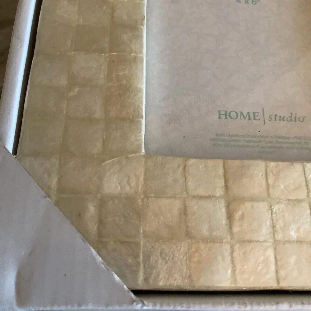 Home Studio Picture Frame Cream Shoreline Collection Capiz Shell Mosaic 4x6 NEW
